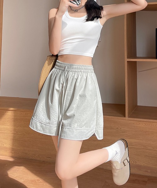 MAISON DE THERESE(メゾン ド テレーズ)の「トレニンーグ ショートパンツ(その他パンツ・レディース・ホワイト/グレー/ブラック/グレイッシュベージュ・M)」の1枚目の写真