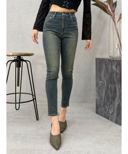 EVRIS（エヴリス）の「ヴィンテージライクストレッチスキニーデニムパンツ（デニムパンツ・レディース・ブラック/インディゴブルー・X-SMALL/SMALL/MEDIUM）」の11枚目の写真