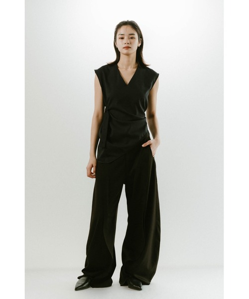 Knuth Marf(クヌースマーフ)の「2way asymmetry blouse(シャツ/ブラウス・レディース・ホワイト/ネイビー・FREE)」の11枚目の写真