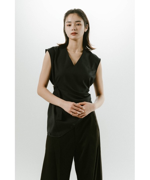 Knuth Marf(クヌースマーフ)の「2way asymmetry blouse(シャツ/ブラウス・レディース・ホワイト/ネイビー・FREE)」の16枚目の写真