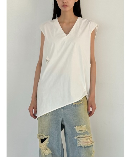 Knuth Marf(クヌースマーフ)の「2way asymmetry blouse(シャツ/ブラウス・レディース・ホワイト/ネイビー・FREE)」の22枚目の写真