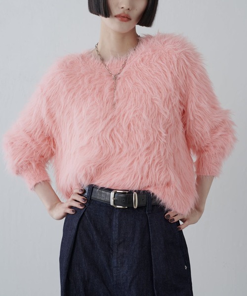 Lui's（ルイス）の「シャギークロップドニット（ニット/セーター・レディース・チャコールグレー/ピンク/ライトグレー/ホワイト・FREE）」の4枚目の写真