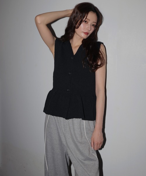 セール】ペプラムVネックニットベスト（ベスト）｜Mili affinity