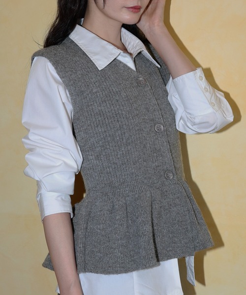 セール】ペプラムVネックニットベスト（ベスト）｜Mili affinity（ミリ