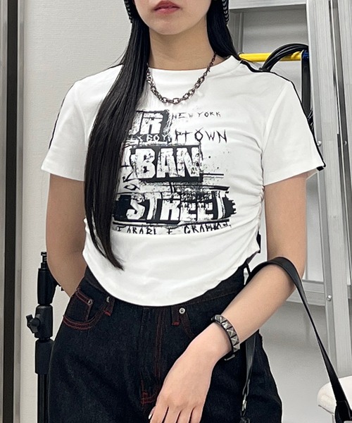 Figments(フィグメンツ)の「2ライングラフィックT(Tシャツ/カットソー・レディース・ホワイト/ブラック・FREE)」の8枚目の写真