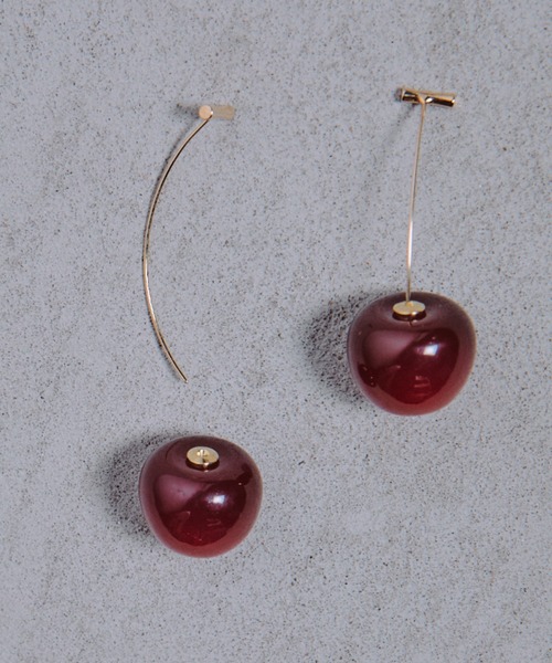 manana suerte（マニャーナスエルテ）の「アメリカンチェリーピアス（ピアス（両耳用）・レディース・レッド・FREE）」の4枚目の写真