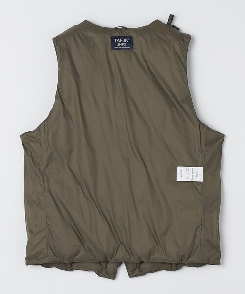 SHIPS（シップス）の「【SHIPS別注】TAION: ダウン ジレ（ダウンベスト・メンズ・ネイビー/オリーブ/ブラック・MEDIUM/LARGE/X-LARGE/SMALL）」の14枚目の写真