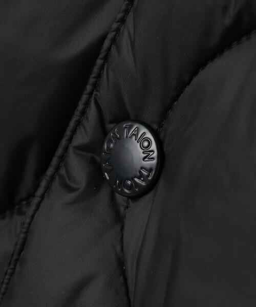 SHIPS（シップス）の「【SHIPS別注】TAION: ダウン ジレ（ダウンベスト・メンズ・ネイビー/オリーブ/ブラック・MEDIUM/LARGE/X-LARGE/SMALL）」の4枚目の写真