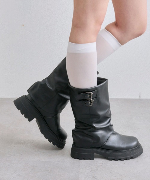 OLIVE des OLIVE（オリーブデオリーブ）の「エンジニアカバーブーツ（ブーツ・レディース・ダークブラウン/ブラック・LARGE/MEDIUM/SMALL）」の3枚目の写真