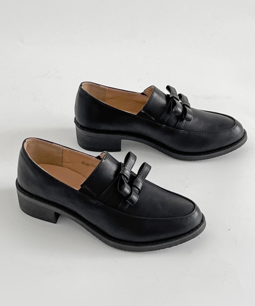 Shoes in Closet(シューズインクローゼット)の「超軽量厚底 ダブル リボン ローファー 2646(ローファー・レディース・ダークブラウン/ブラック/ブラック系8・L/3L/LL/M/S/XS)」の1枚目の写真