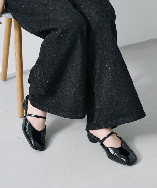 Kastane（カスタネ）の「【オケージョン対応】ラウンドヒールストラップパンプス（パンプス・レディース・ブラック/ダークブラウン・36/37/38）」の7枚目の写真