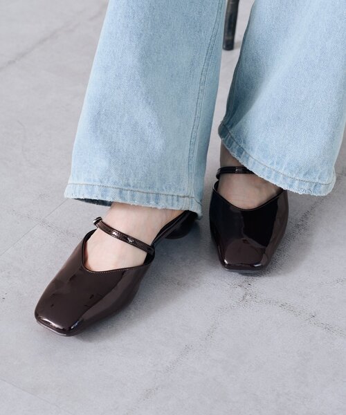 Kastane（カスタネ）の「【オケージョン対応】ラウンドヒールストラップパンプス（パンプス・レディース・ブラック/ダークブラウン・36/37/38）」の13枚目の写真