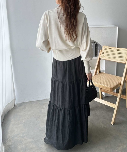 GeeRA(ジーラ)の「ハート刺繍ボリューム袖ニット(ニット/セーター・レディース・グレー/アイボリー/ブラック・MEDIUM/LARGE)」の6枚目の写真