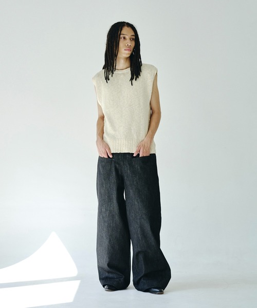 CAMPHOR WOOD(カンファーウッド)の「sleeveless cotton slub knit tops / スリーブレスコットンスラブニットベスト(ベスト・メンズ・ブラック/ライトベージュ・MEDIUM/LARGE)」の21枚目の写真