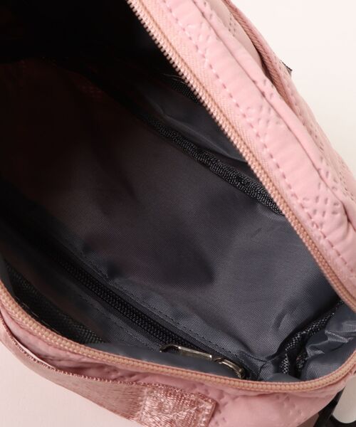 TONE SELECT GOODS（トーンセレクトグッズ）の「LESRIRE/キルティングショルダーバッグ L9214（ショルダーバッグ・レディース・ホワイト/ブラック/ピンク/グリーン/ピンクベージュ・FREE）」の13枚目の写真