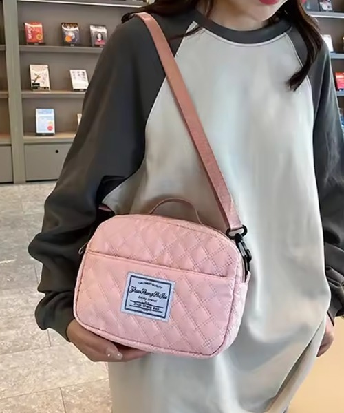 TONE SELECT GOODS（トーンセレクトグッズ）の「LESRIRE/キルティングショルダーバッグ L9214（ショルダーバッグ・レディース・ホワイト/ブラック/ピンク/グリーン/ピンクベージュ・FREE）」の4枚目の写真