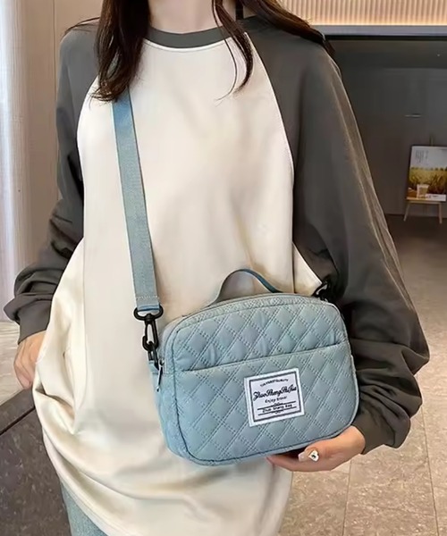 TONE SELECT GOODS（トーンセレクトグッズ）の「LESRIRE/キルティングショルダーバッグ L9214（ショルダーバッグ・レディース・ホワイト/ブラック/ピンク/グリーン/ピンクベージュ・FREE）」の3枚目の写真