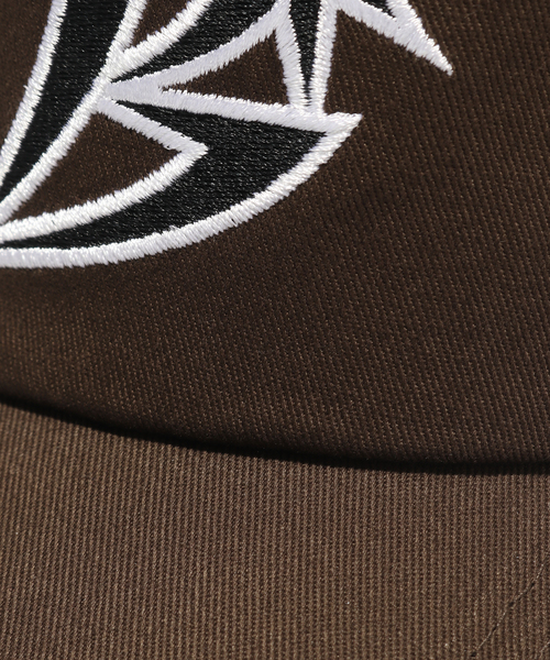 BOTT（ボット）の「BoTT / ボット B LOGO 5-PANEL CAP（キャップ・メンズ・ブラウン/ブラック/ブルー・FREE）」の11枚目の写真