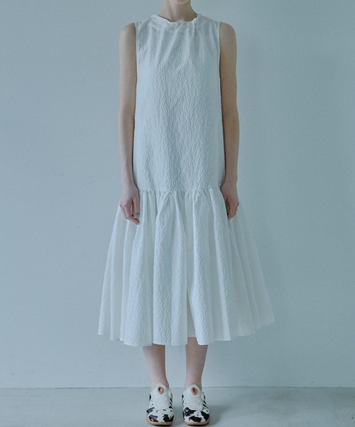 LE CIEL BLEU(ルシェルブルー)の「アブストラクトフラワージャカードドレス / Abstract Flower Jacquard Dress(ワンピース・レディース・ブラック/オフホワイト・36)」の7枚目の写真