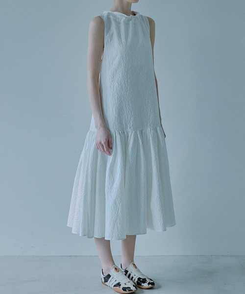 LE CIEL BLEU(ルシェルブルー)の「アブストラクトフラワージャカードドレス / Abstract Flower Jacquard Dress(ワンピース・レディース・ブラック/オフホワイト・36)」の6枚目の写真