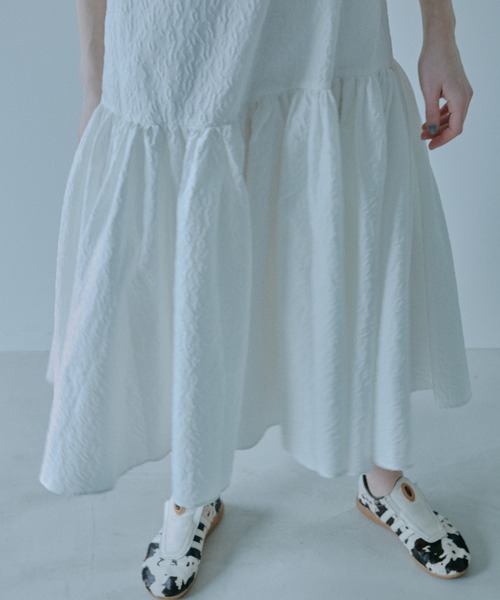 LE CIEL BLEU(ルシェルブルー)の「アブストラクトフラワージャカードドレス / Abstract Flower Jacquard Dress(ワンピース・レディース・ブラック/オフホワイト・36)」の4枚目の写真
