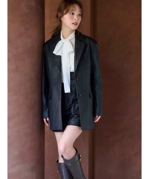 MERCURYDUO（マーキュリーデュオ）の「フェイクレザーハイウエストワークショートパンツ（その他パンツ・レディース・ブラック・SMALL/MEDIUM）」の17枚目の写真