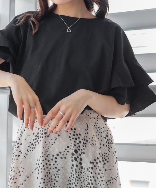 RCD(アールシーディー)の「ダブルフリルスリーブプルオーバー(Tシャツ/カットソー・レディース・ライトブラウン/テラコッタ/ベージュ/ブラック/カーキ・LL~3L/M-L)」の14枚目の写真