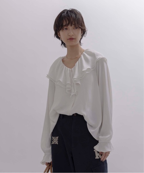 Eimee Law(エイミーロウ)の「フリルカラーブラウス(シャツ/ブラウス・レディース・ライトグレー/ネイビー/アイボリー/ブラック・FREE)」の14枚目の写真