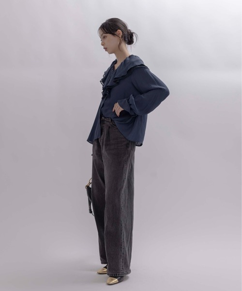 フリルカラーブラウス Eimee Law│Eimee Law & LHELBIE 公式オンライン