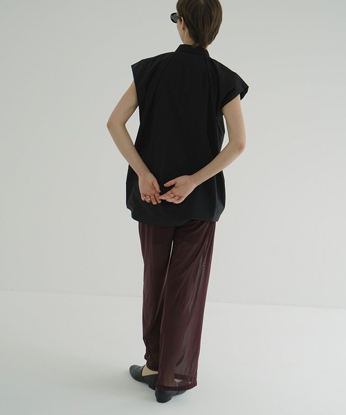 CLANE（クラネ）の「NUANCE SHOULDER OVER SHIRTS（シャツ/ブラウス・レディース・ホワイト/サックスブルー/ブラック・1/2）」の14枚目の写真