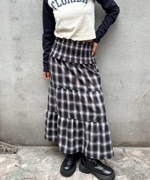 WHO'S WHO gallery（フーズフーギャラリー）の「シャーリングロングスカート（スカート・レディース・ブラック/ブラウン・FREE）」の5枚目の写真