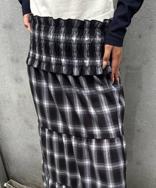 WHO'S WHO gallery（フーズフーギャラリー）の「シャーリングロングスカート（スカート・レディース・ブラック/ブラウン・FREE）」の8枚目の写真