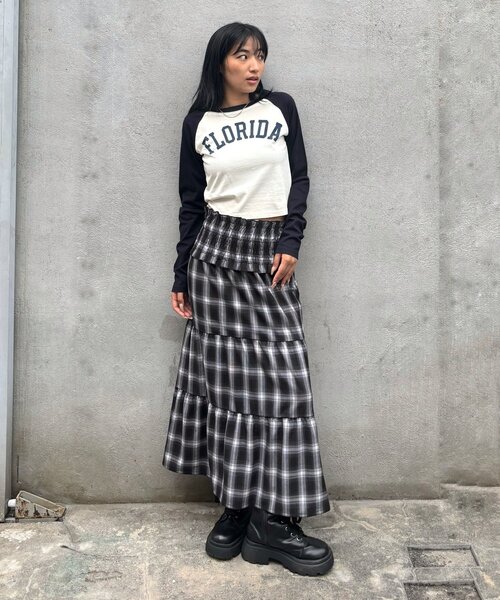 WHO'S WHO gallery（フーズフーギャラリー）の「シャーリングロングスカート（スカート・レディース・ブラック/ブラウン・FREE）」の9枚目の写真