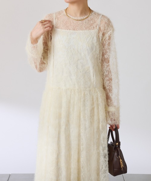 COLLAGE GALLARDAGALANTE（コラージュガリャルダガランテ）の「シアーギャザーワンピース（ワンピース・レディース・アイボリー/ブラック・FREE）」の4枚目の写真