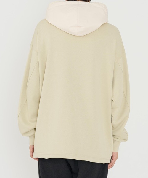 B.C STOCK（ベーセーストック）の「【Deux Allures/ドゥ アリュール】ナカワタフードトレーナー（パーカー・メンズ・ベージュ/ネイビー・MEDIUM/LARGE）」の11枚目の写真