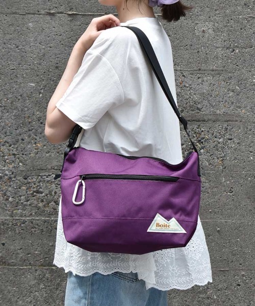 Bleu Bleuet(ブルーブルーエ)の「Boiteショルダー<はっ水加工>(ショルダーバッグ・メンズ・パープル/ブラック/ブラック系その他/チャコールグレー・FREE)」の20枚目の写真