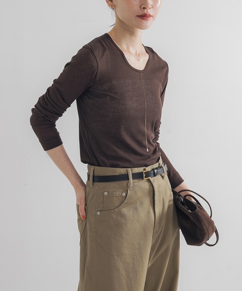 URBAN RESEARCH（アーバンリサーチ）の「強撚シアーカットソー（Tシャツ/カットソー・レディース・ブラウン/ブラック/ホワイト/レッド系その他・FREE）」の3枚目の写真