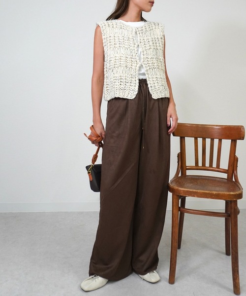 gossara（ゴサラ）の「ハンドロービングニットベスト（ベスト・レディース・ブラウン/アイボリー/チャコール・FREE）」の7枚目の写真