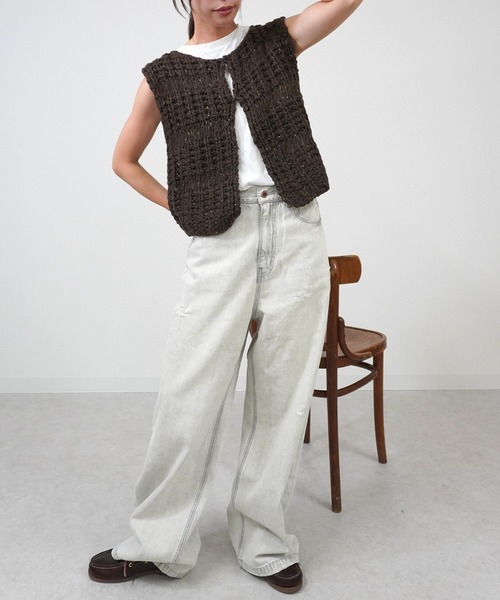 gossara（ゴサラ）の「ハンドロービングニットベスト（ベスト・レディース・ブラウン/アイボリー/チャコール・FREE）」の11枚目の写真