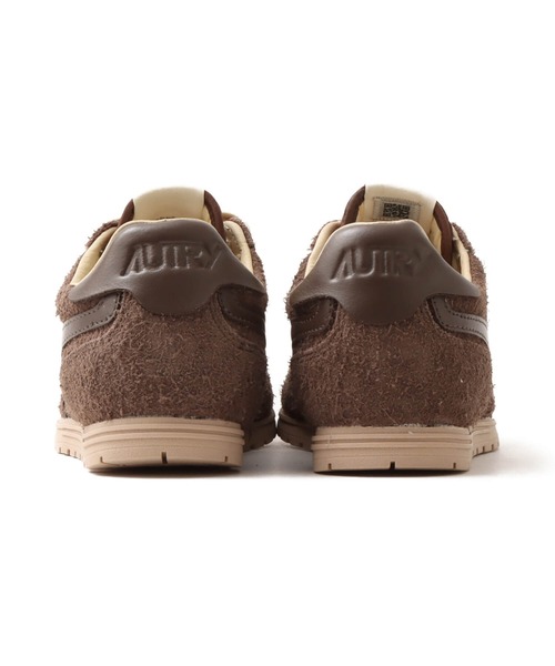 AUTRY（オートリー）の「AUTRY WINDSPIN LOW WOMAN / オートリー ウィンドスピン LOW（スニーカー・レディース・ブラウン・23.5cm/24.0cm/24.5cm/25.0cm）」の3枚目の写真
