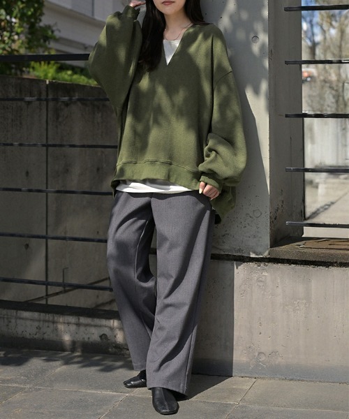 HUG.U(ハグユー)の「ワッフルキーネックロンT(Tシャツ/カットソー・レディース・ブラック/カーキ/ライトグレー/アイボリー/ブラウン・FREE)」の10枚目の写真