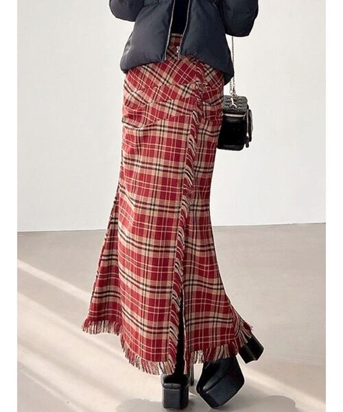 RESEXXY（リゼクシー）の「フリンジチェックタックスカート（スカート・レディース・レッド/ネイビー/ブラウン・FREE）」の3枚目の写真