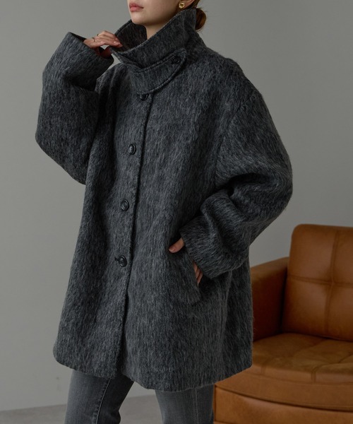 r.(アールドット)の「シャギー スタンドカラー2wayミドルコート(その他アウター・レディース・グレー/ブラック・FREE)」の4枚目の写真