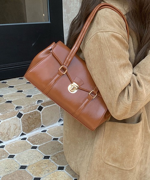 セール】レトロなアンダーアームバッグ（バックパック/リュック）｜LA