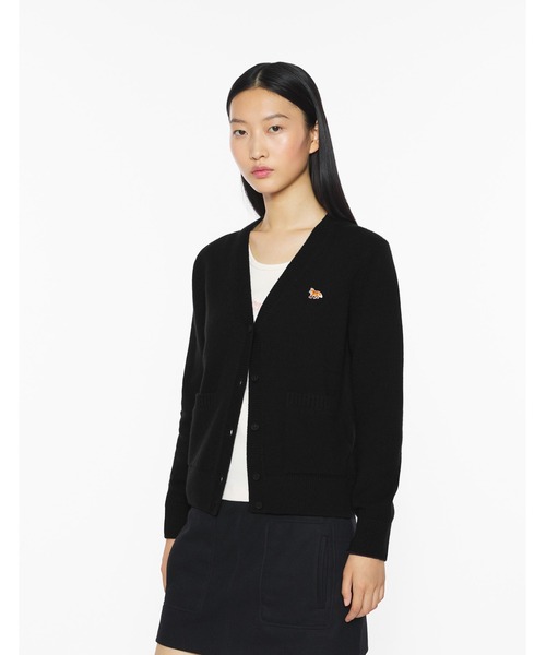 Maison Kitsune（メゾンキツネ）の「BABY FOX LAMBSWOOL BOXY CARDIGAN（カーディガン/ボレロ・レディース・ブラック/ピンク/ブラウン/ネイビー/ライトグレー・XS/M/L/S）」の6枚目の写真