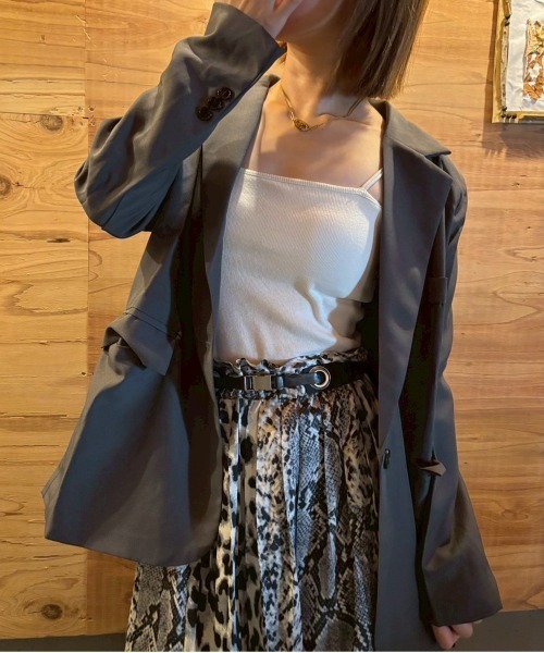 ARCADE(アーケード)の「テーラードジャケット ゆったり 1つ釦 カジュアル スーツジャケット 秋服 春服(テーラードジャケット・レディース・レッド/チャコールグレー/ブラック・S/M/L)」の10枚目の写真