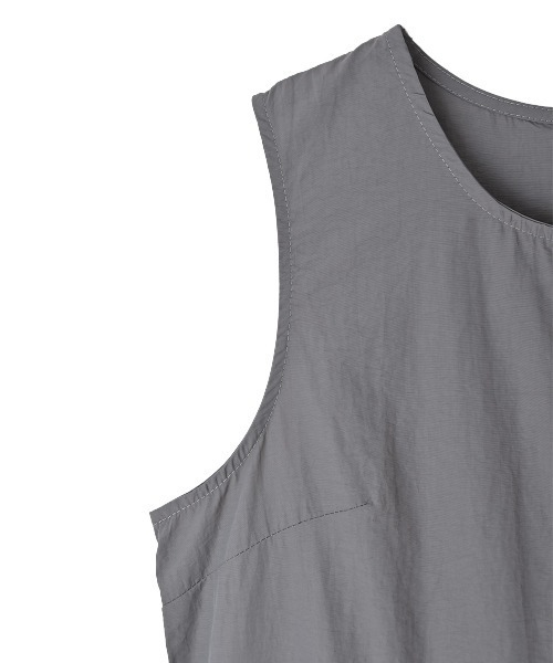 marjour（マージュール）の「COCOON NYLON ONEPIECE（ワンピース・レディース・グレー・M）」の7枚目の写真