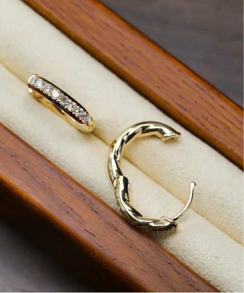 Burner（バーナー）の「【blatto 925silver】シルバー925 ツイストジルコニア　フープピアス esm-pierce-40-28【RBTS】（ピアス（両耳用）・レディース・ゴールド/シルバー・FREE）」の4枚目の写真
