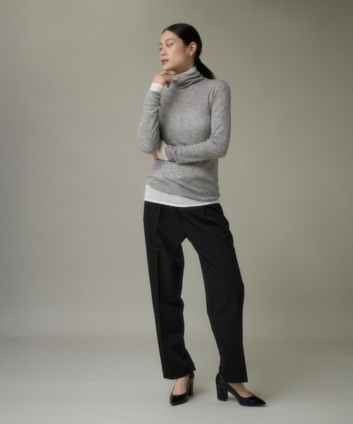 I.T.'S international(イッツインターナショナル)の「ハイネックニットプルオーバー《Melty air wool》(ニット/セーター・レディース・オフホワイト/ブラック/グレー/ピンク/ブルー・フリー)」の9枚目の写真