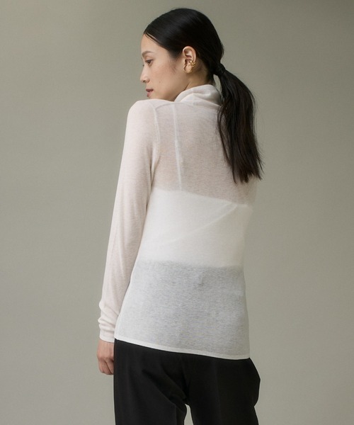 I.T.'S international(イッツインターナショナル)の「ハイネックニットプルオーバー《Melty air wool》(ニット/セーター・レディース・オフホワイト/ブラック/グレー/ピンク/ブルー・フリー)」の19枚目の写真